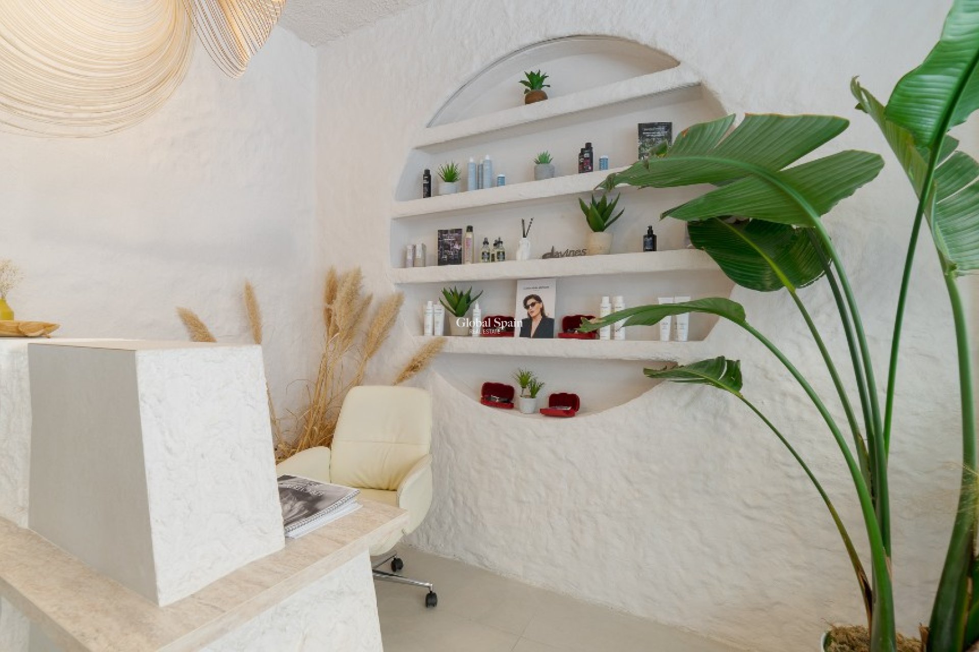 Revente - Entreprise -
ALICANTE - Center