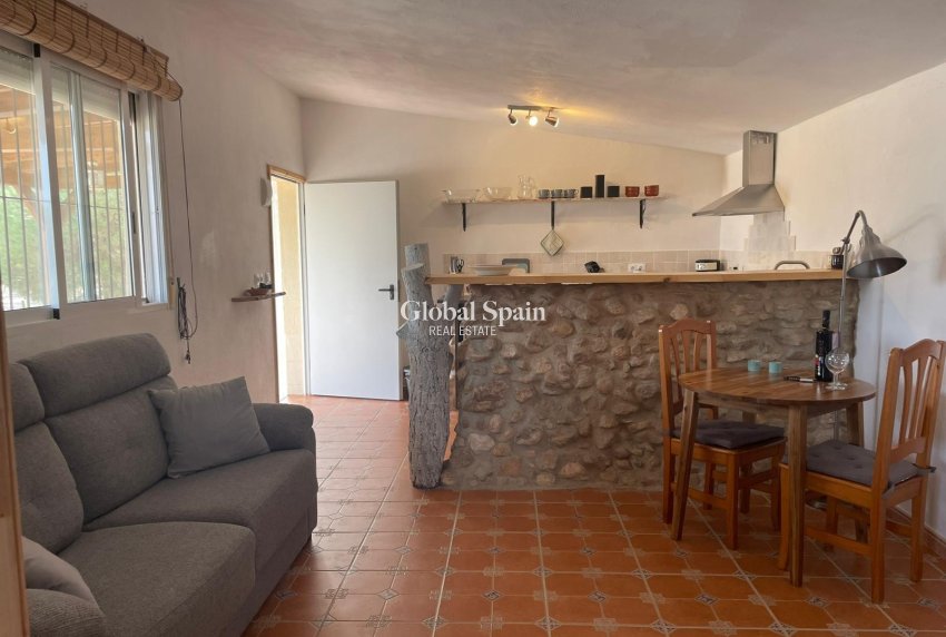 Revente - Finca / Propriété de campagne -
Abanilla