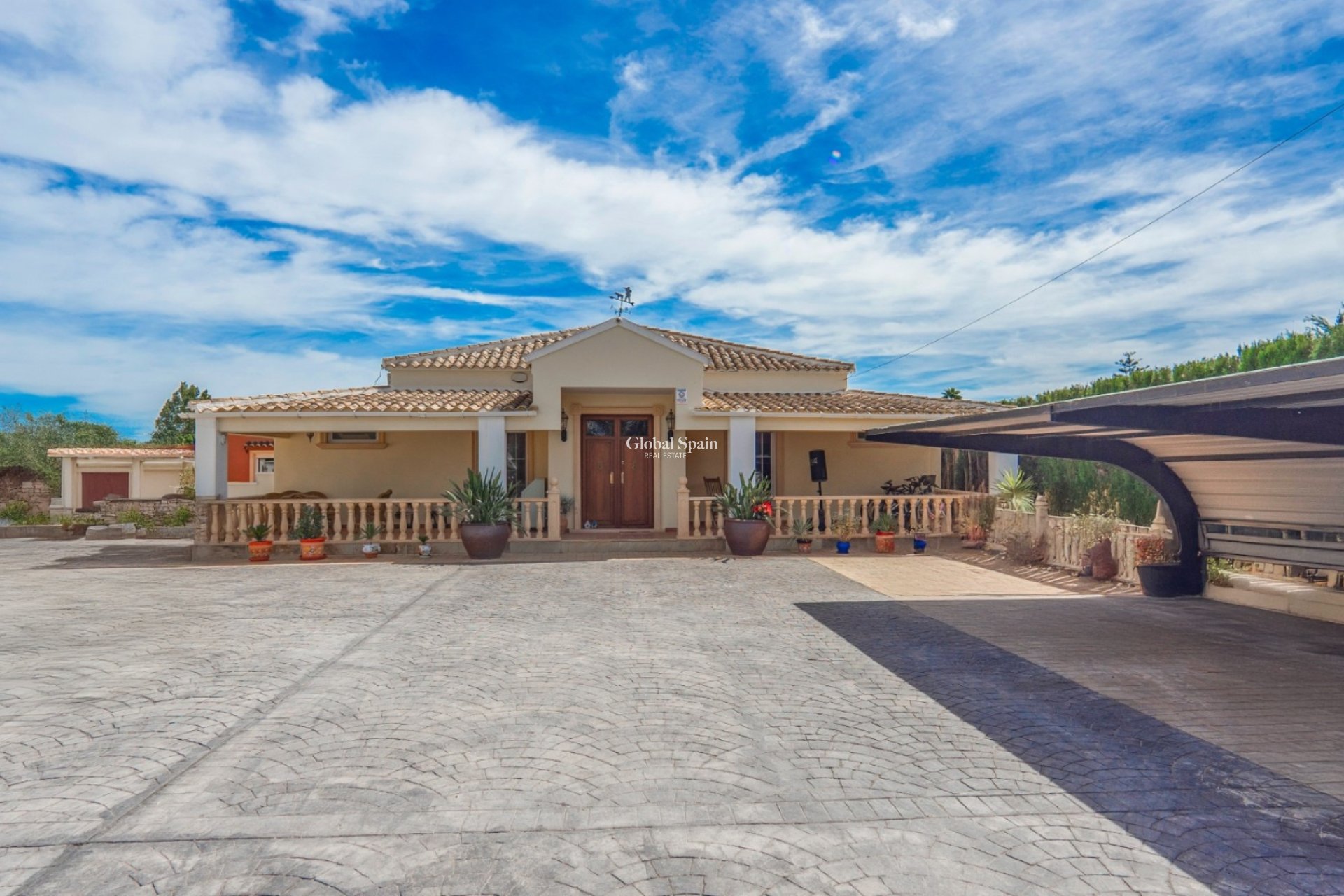 Revente - Finca / Propriété de campagne -
Heredades