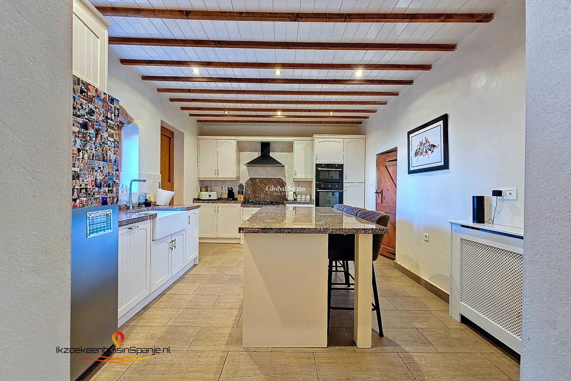 Revente - Herenhuis -
Abanilla