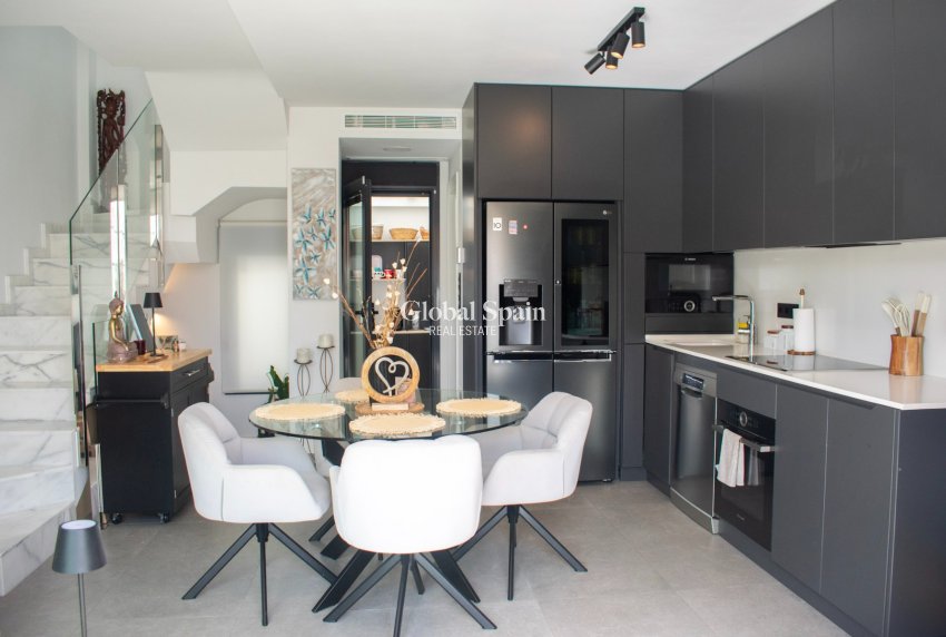 Revente - Jumelé -
GUARDAMAR DEL SEGURA