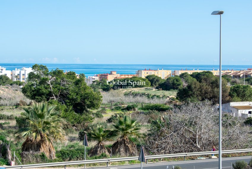 Revente - Jumelé -
GUARDAMAR DEL SEGURA