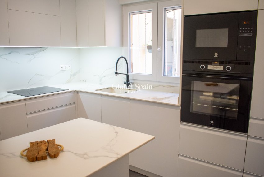 Revente - Jumelé -
GUARDAMAR DEL SEGURA