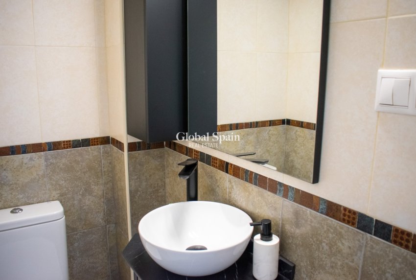 Revente - Jumelé -
GUARDAMAR DEL SEGURA