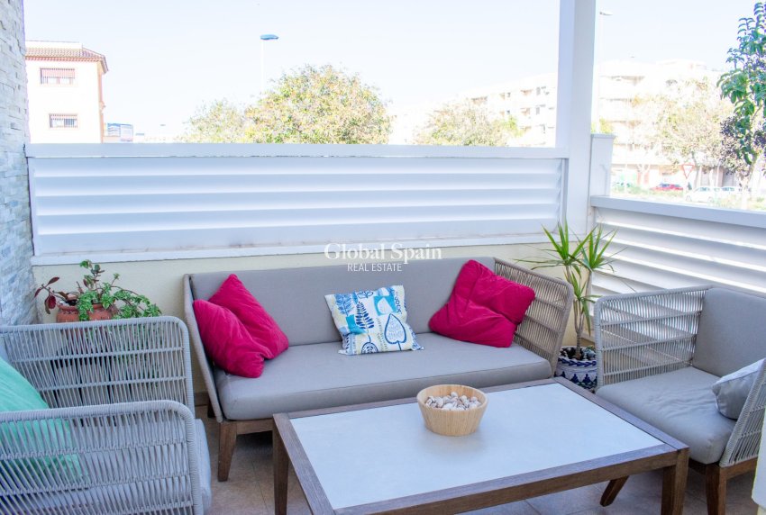 Revente - Jumelé -
GUARDAMAR DEL SEGURA