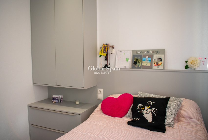 Revente - Jumelé -
GUARDAMAR DEL SEGURA