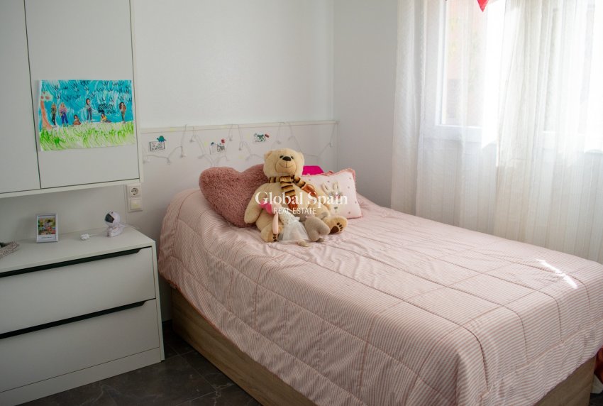 Revente - Jumelé -
GUARDAMAR DEL SEGURA