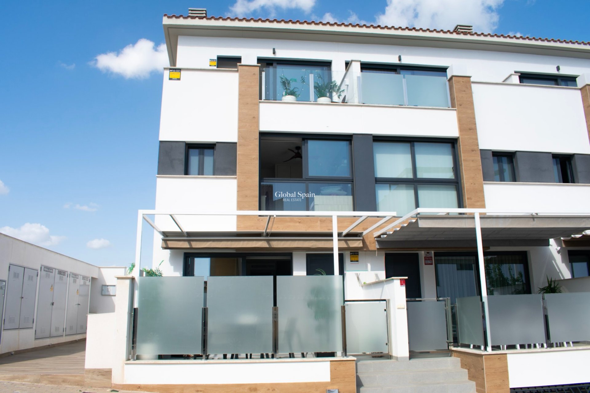 Revente - Jumelé -
GUARDAMAR DEL SEGURA