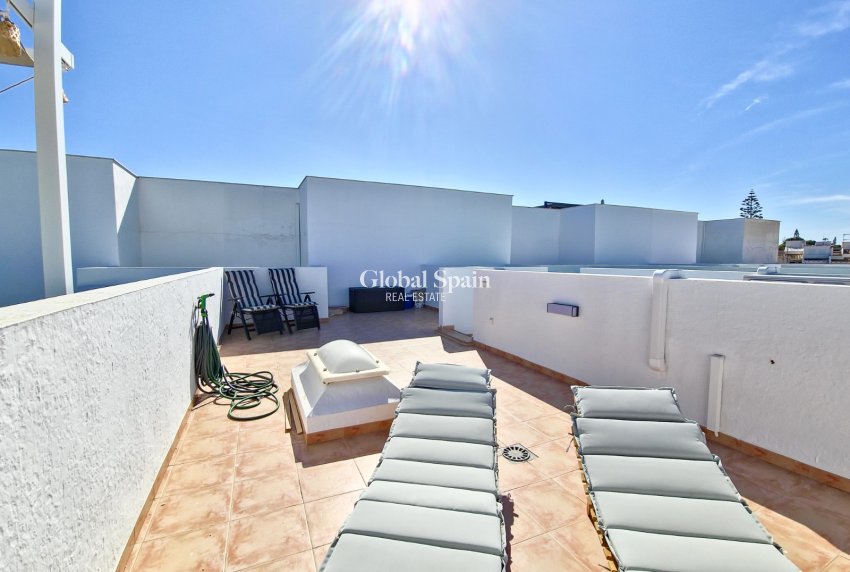 Revente - Jumelé -
TORREVIEJA - LOS BALCONES - LOS ALTOS