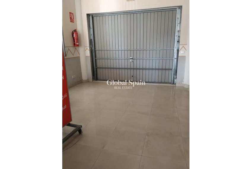 Revente - Locale -
Bellreguard - Playa