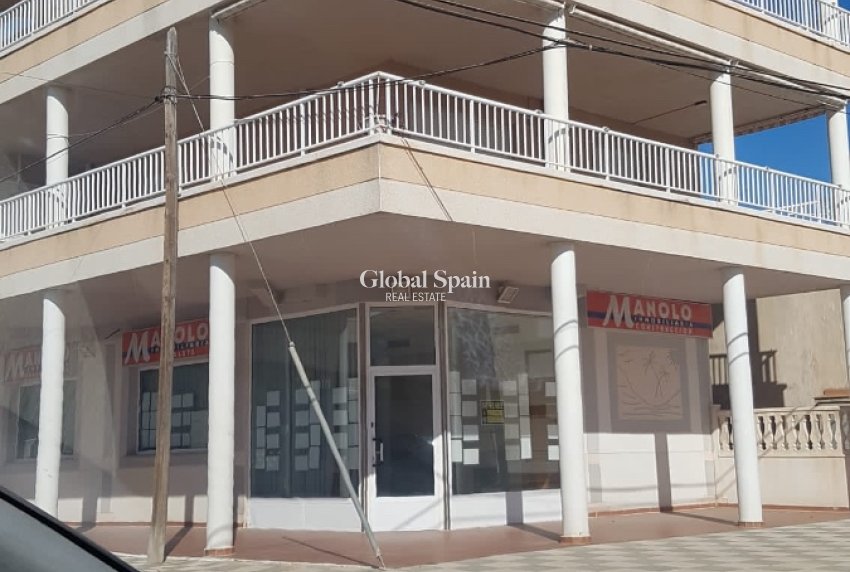 Revente - Locale -
BELLREGUARD - Playa