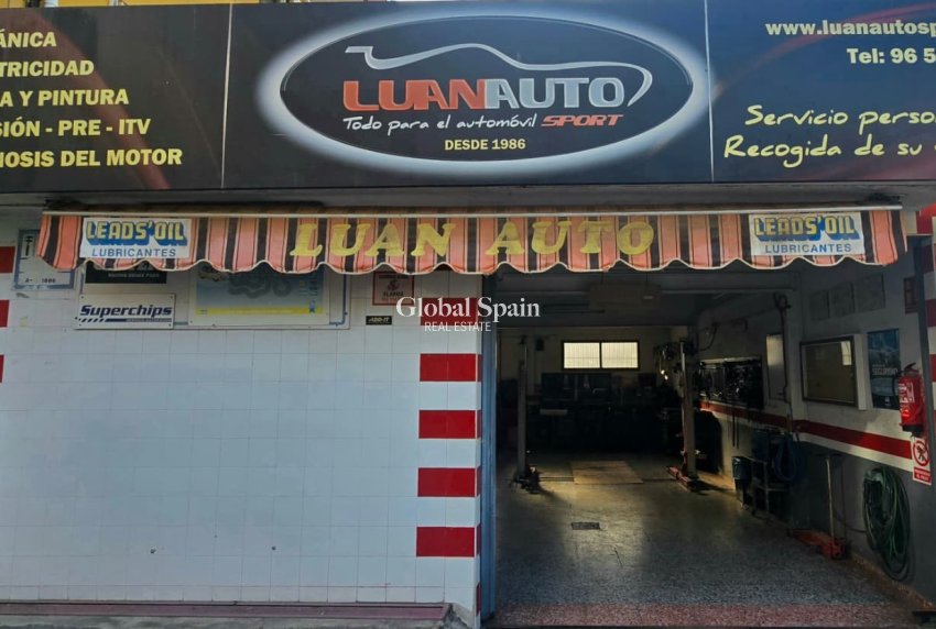 Revente - Locale -
BENIDORM - Centro