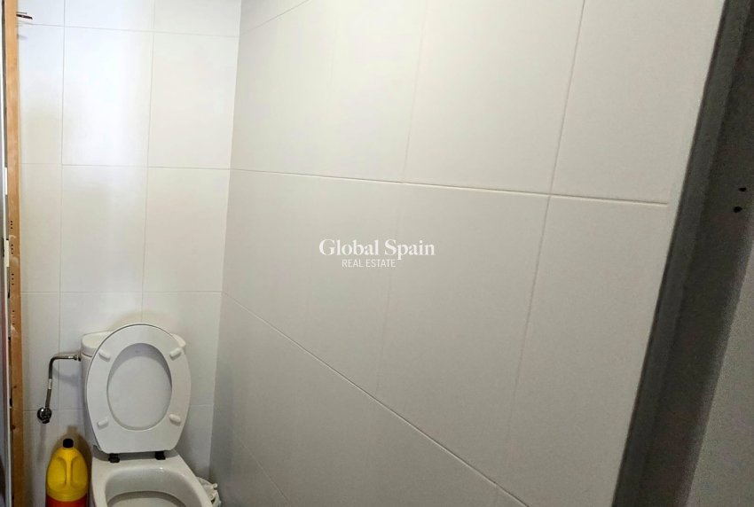 Revente - Locale -
BENIDORM - Levante