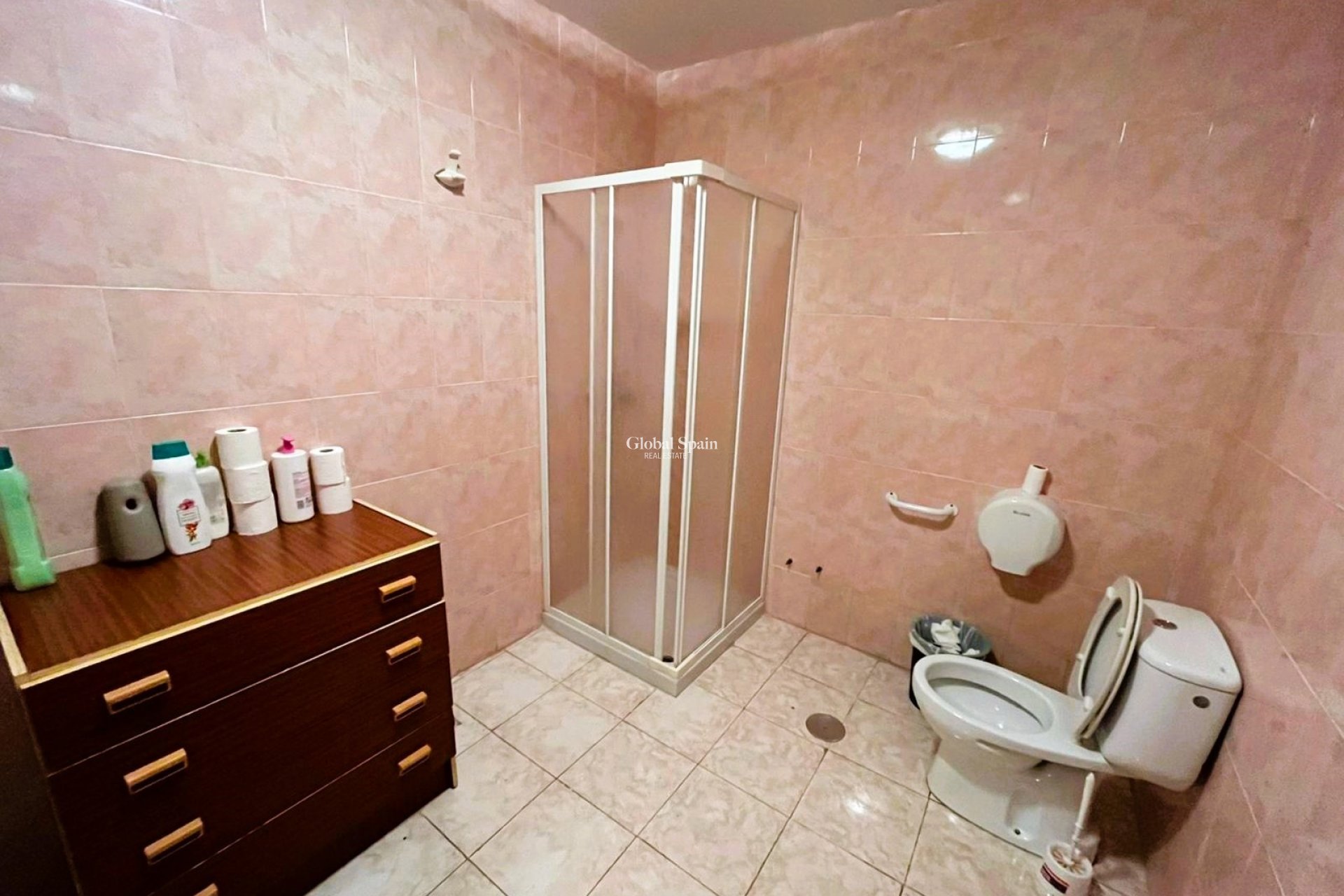 Revente - Locale -
DENIA - Center