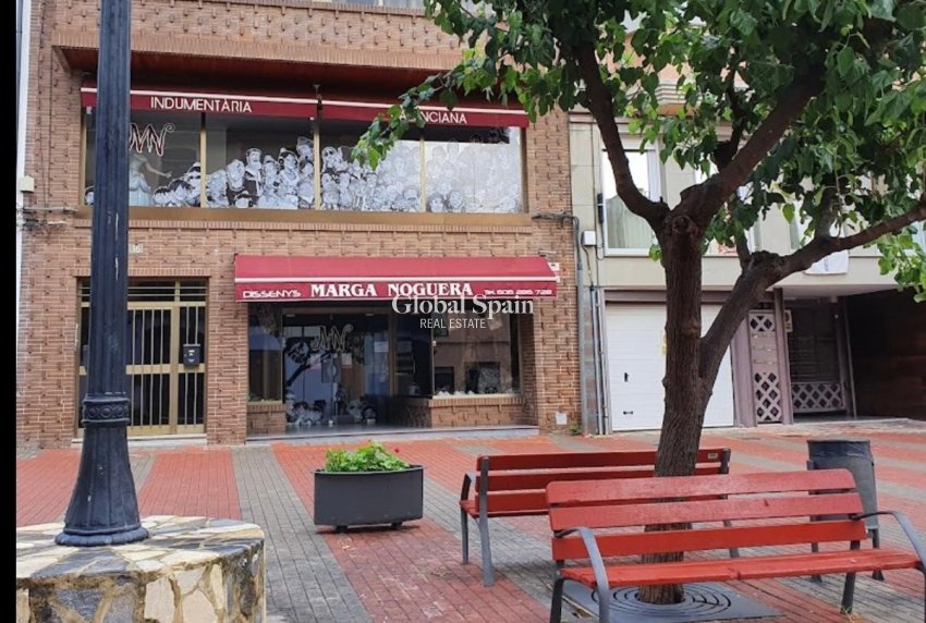 Revente - Locale -
TABERNES DE VALLDIGNA - Pueblo