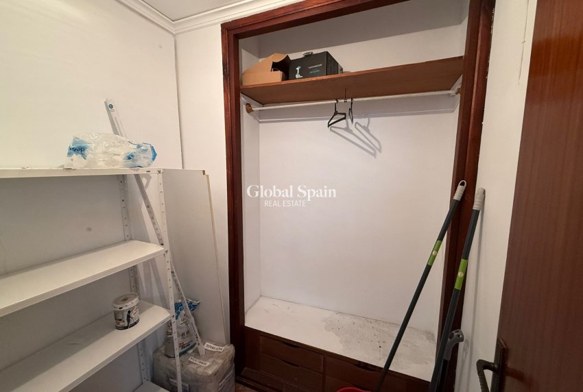 Revente - Locale -
Tavernes de la Valldigna - Pueblo