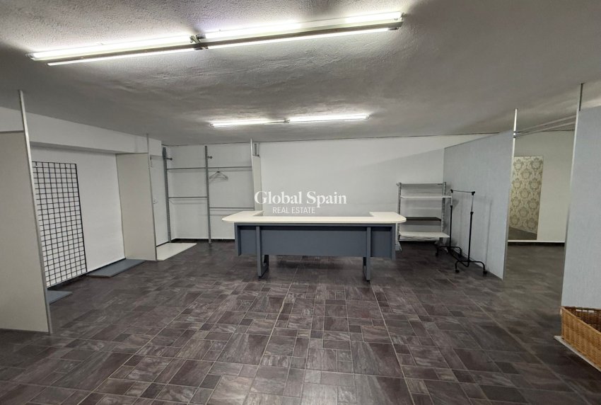 Revente - Locale -
Tavernes de la Valldigna - Pueblo