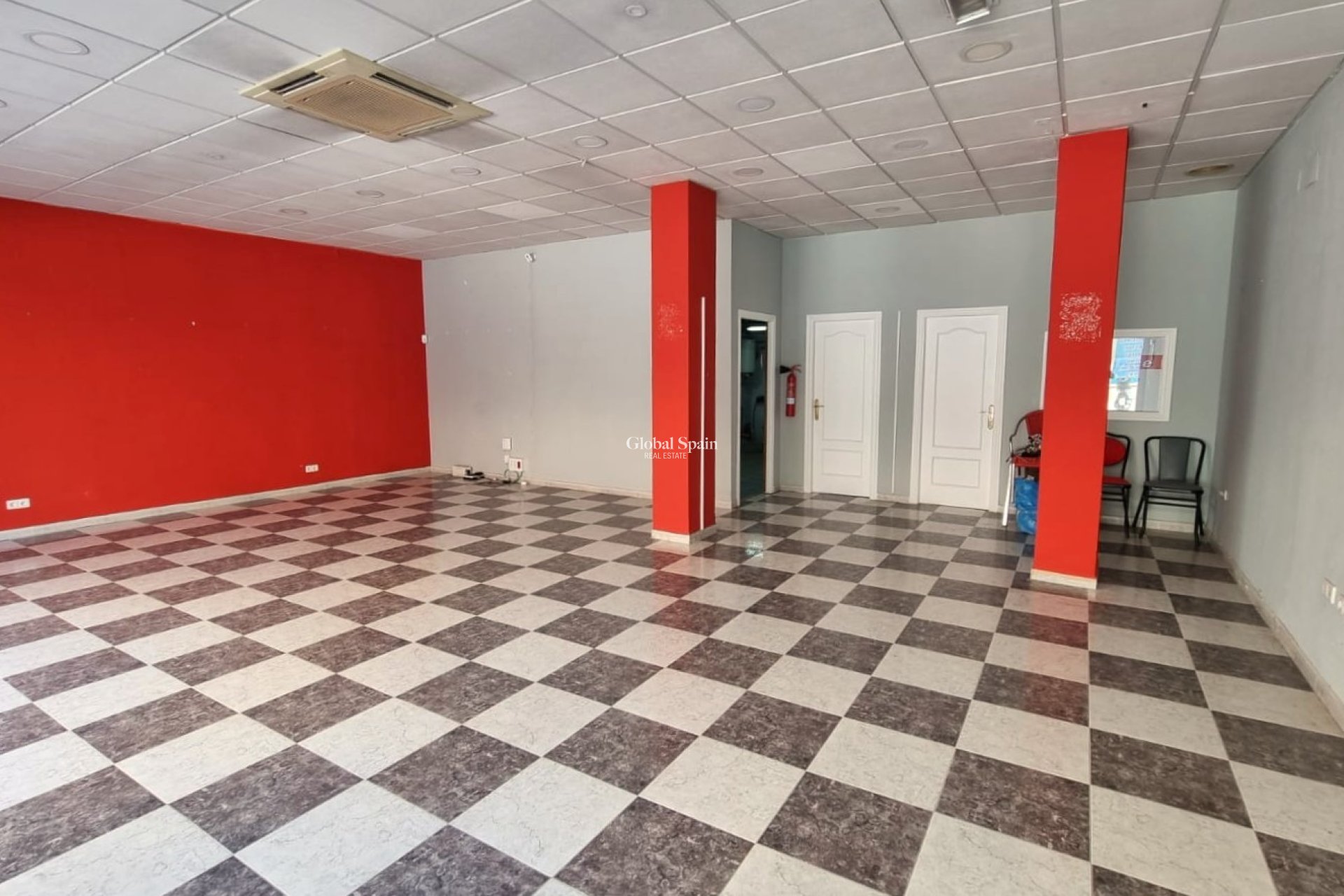 Revente - Locale -
VILLAJOYOSA - Villajoyosa