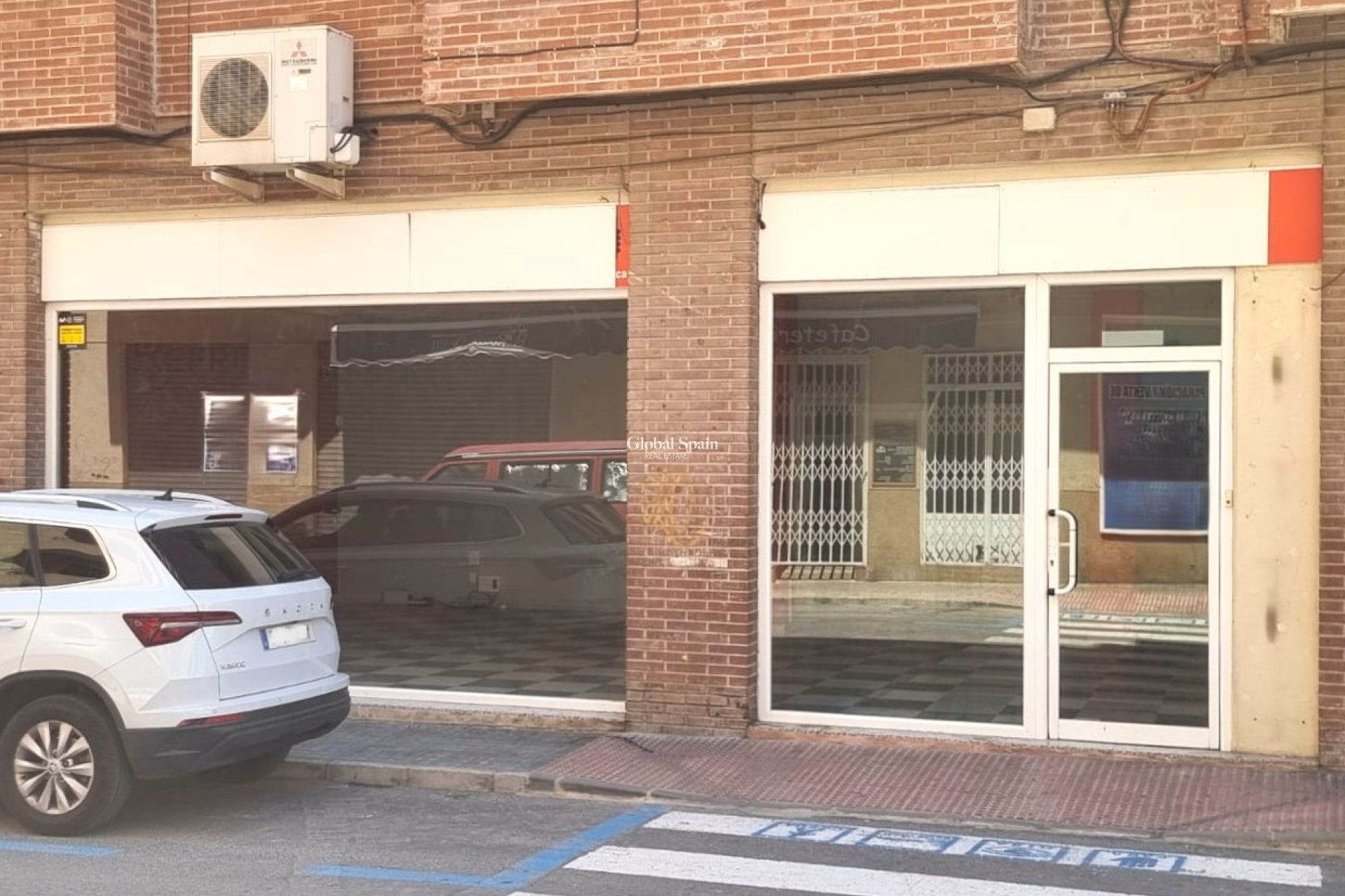 Revente - Locale -
VILLAJOYOSA - Villajoyosa