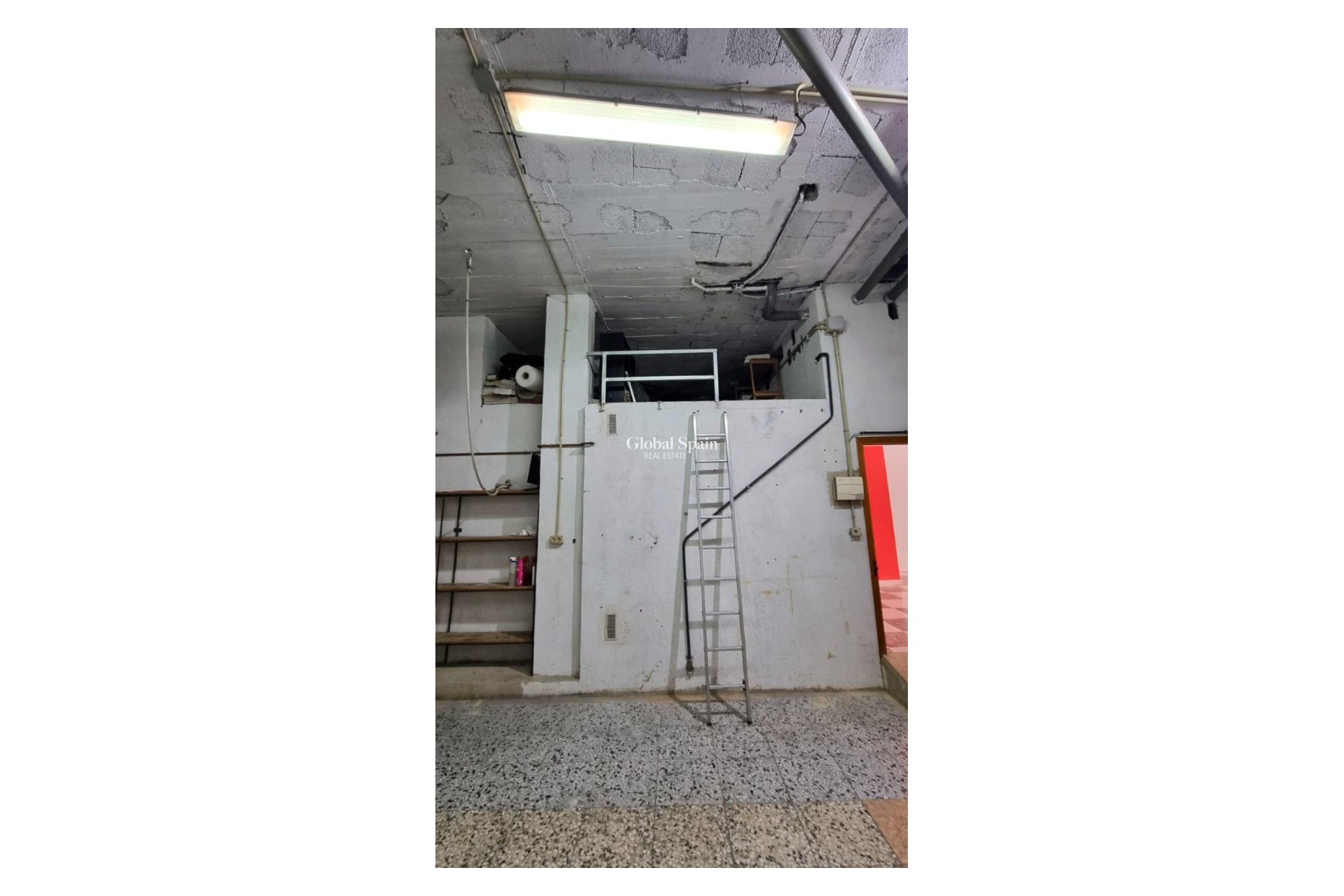 Revente - Locale -
VILLAJOYOSA - Villajoyosa