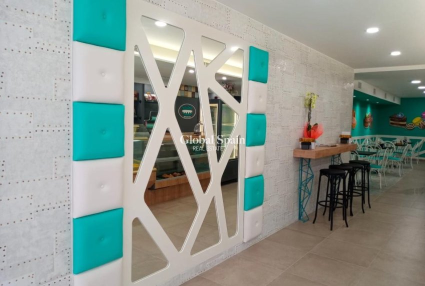 Revente - Locale -
VILLAJOYOSA - Villajoyosa