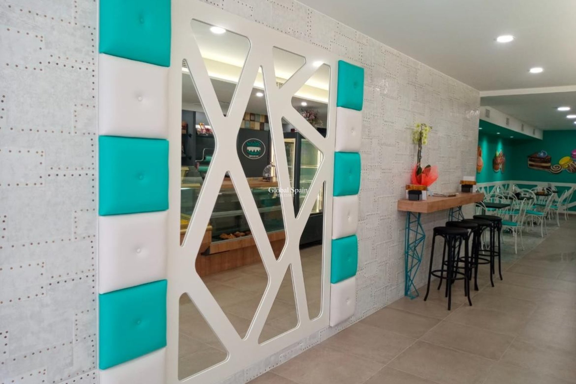 Revente - Locale -
VILLAJOYOSA - Villajoyosa