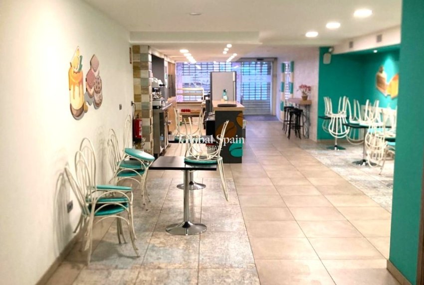 Revente - Locale -
VILLAJOYOSA - Villajoyosa