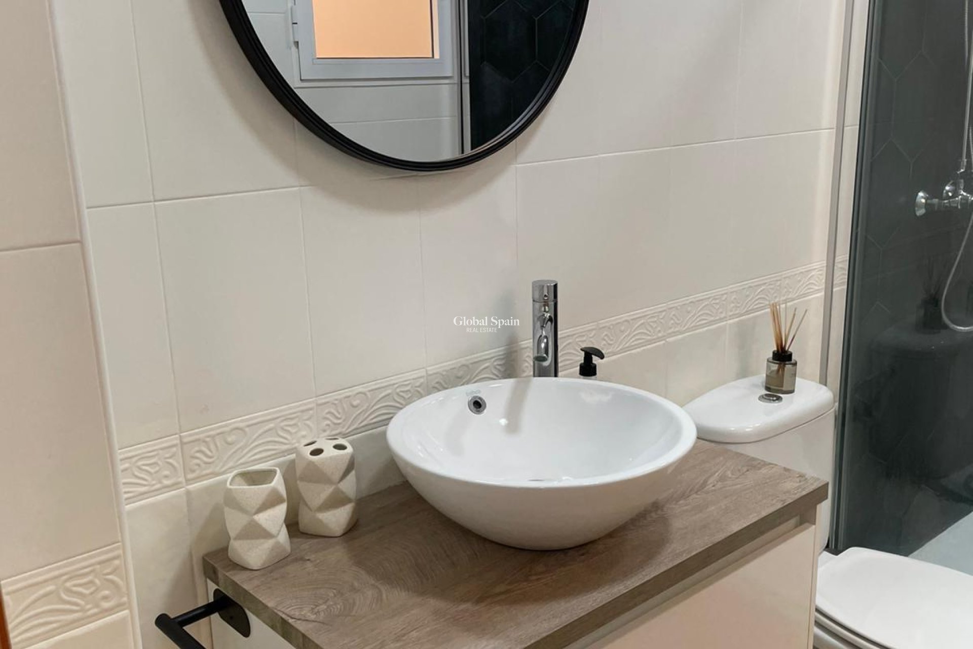 Revente - MAISON -
ALBATERA