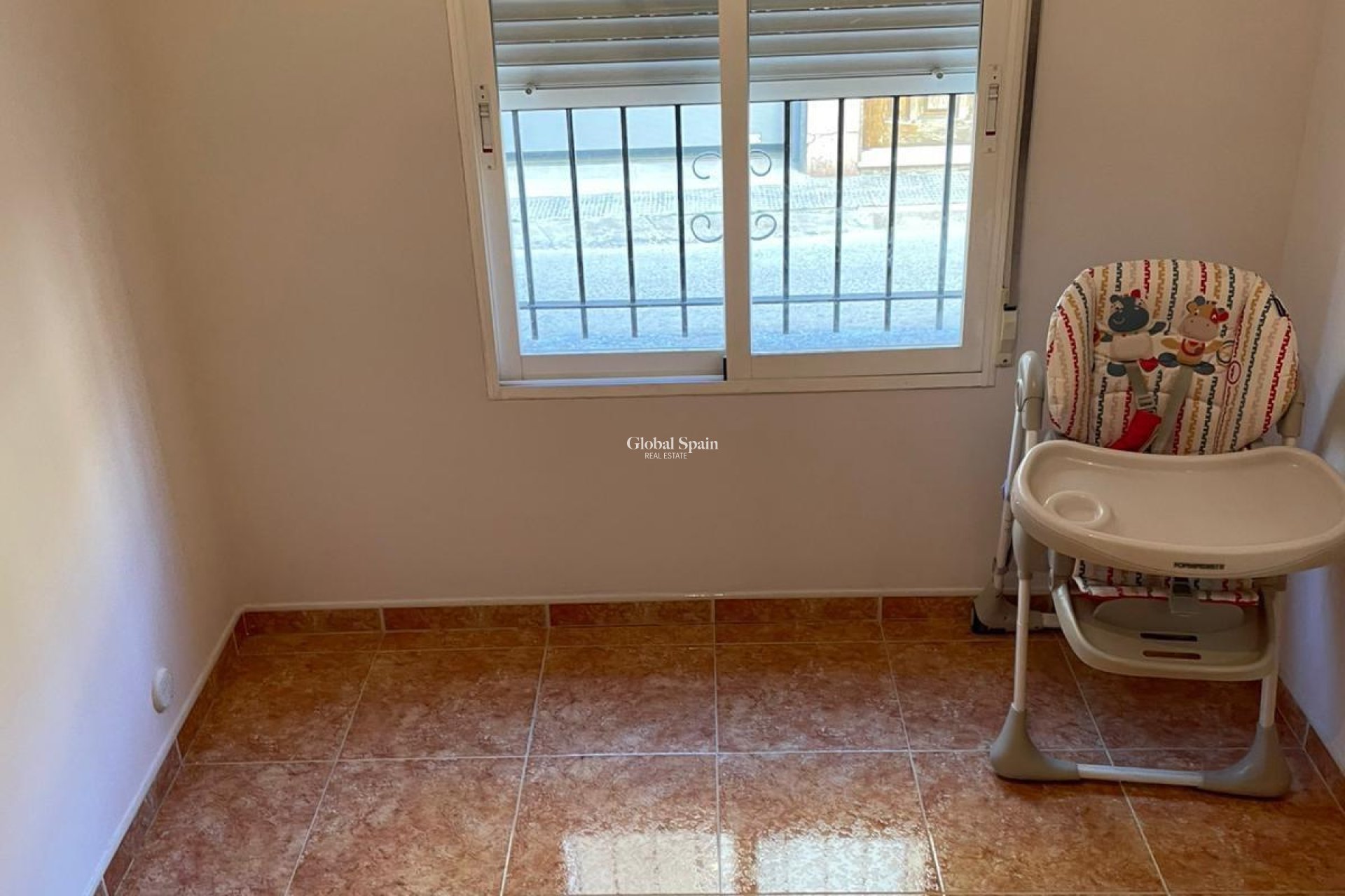 Revente - MAISON -
ALBATERA