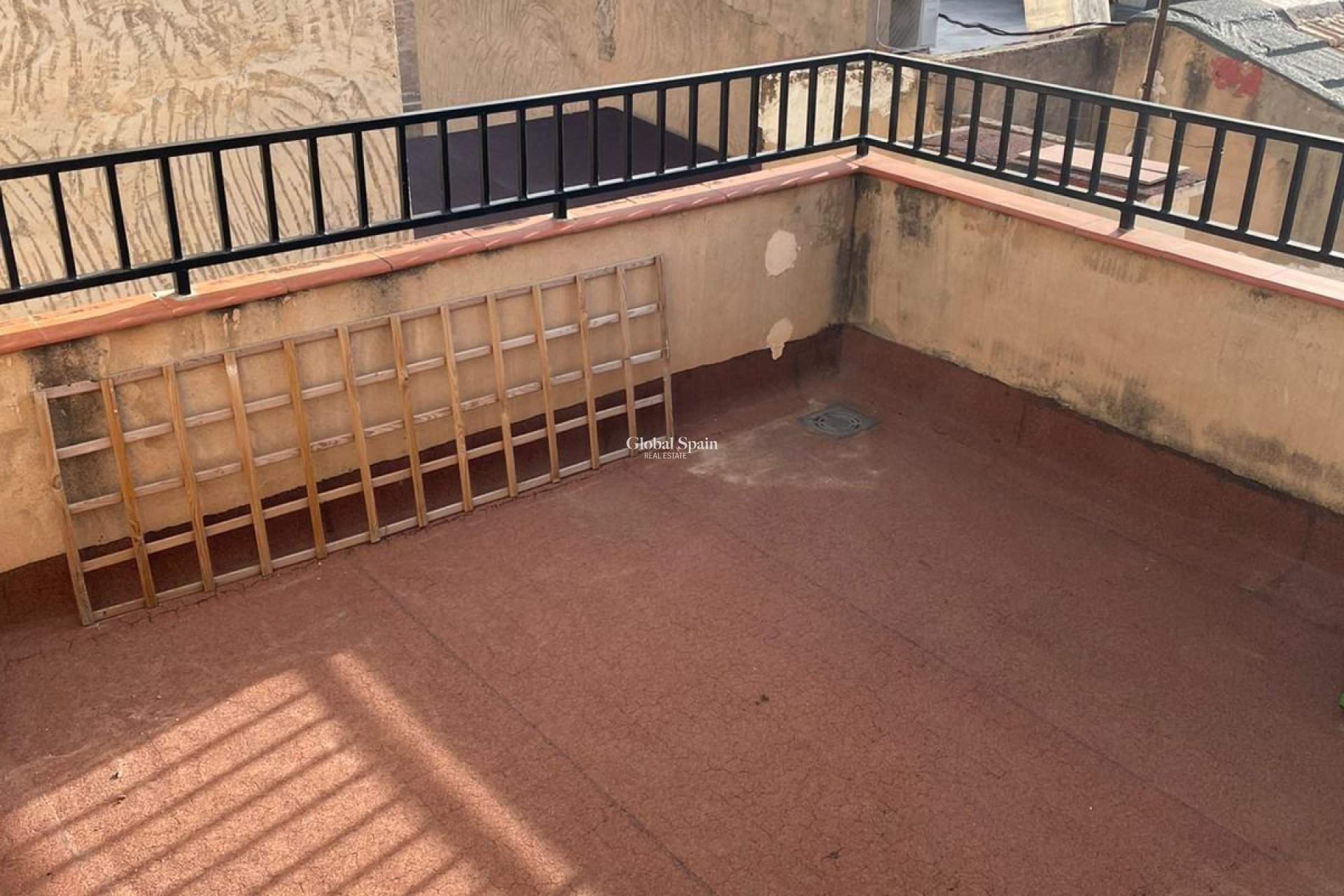 Revente - MAISON -
ALBATERA