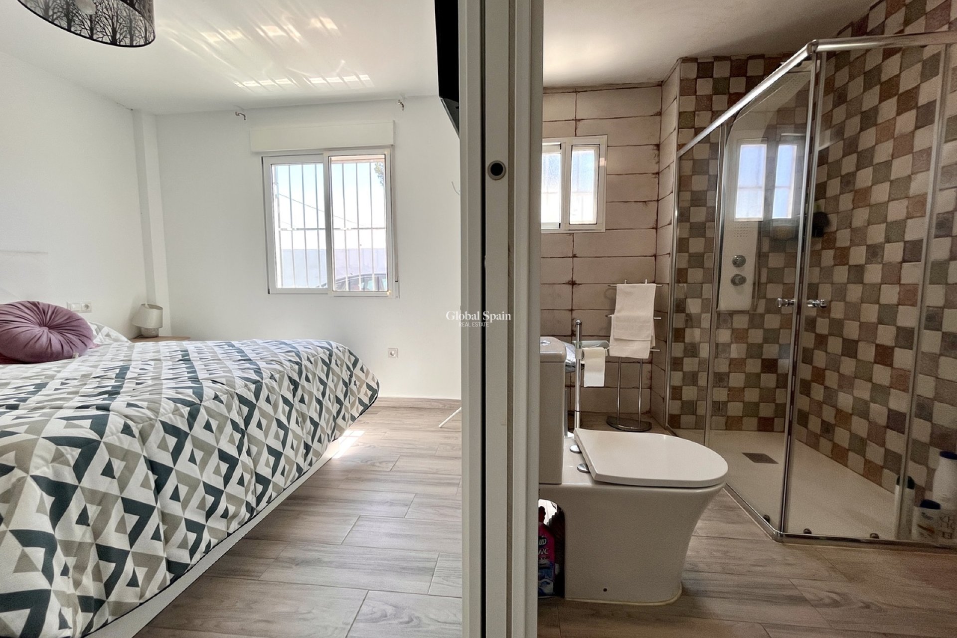 Revente - MAISON -
ALCANTARILLA - Inland