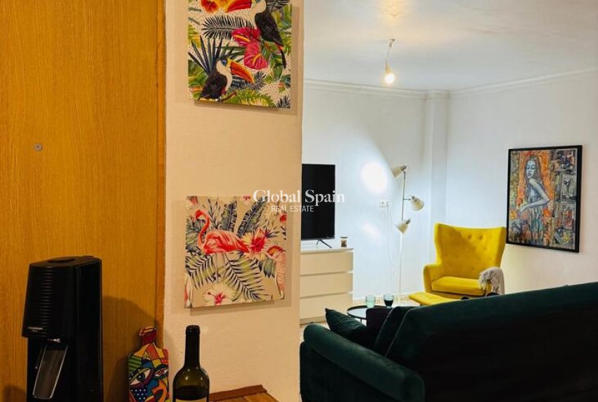 Revente - MAISON -
ALEDO - Other