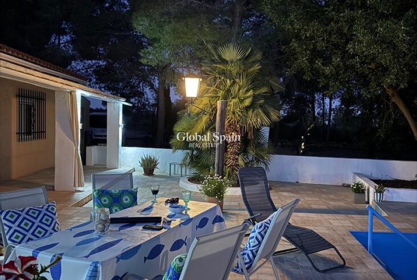 Revente - MAISON -
ALEDO - Other