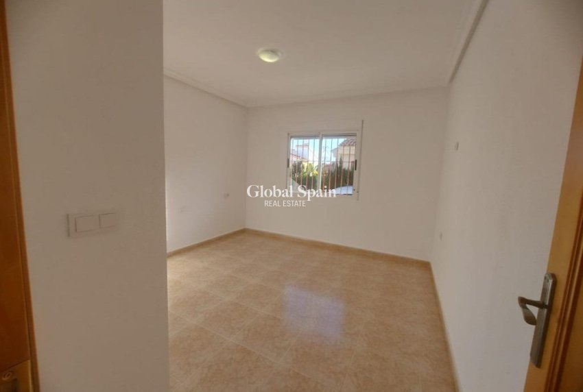 Revente - Maison -
ALGORFA - Comunidad valenciana