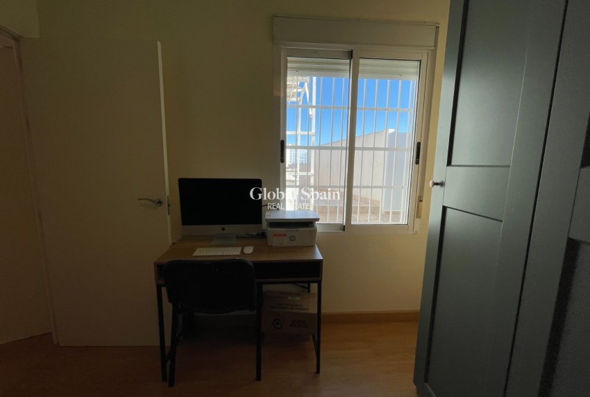 Revente - MAISON -
ALGORFA - Inland