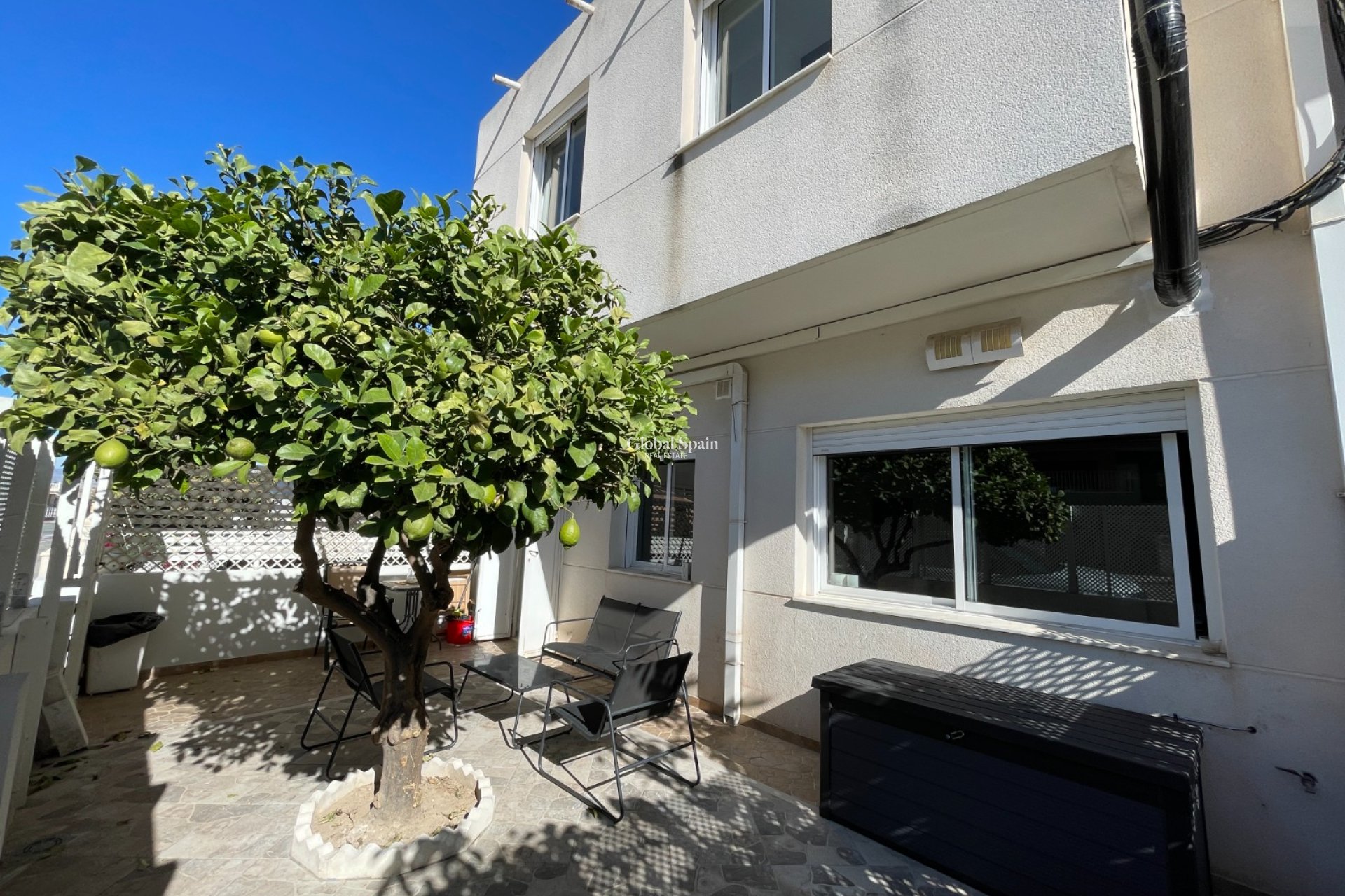 Revente - MAISON -
ALGORFA - Inland