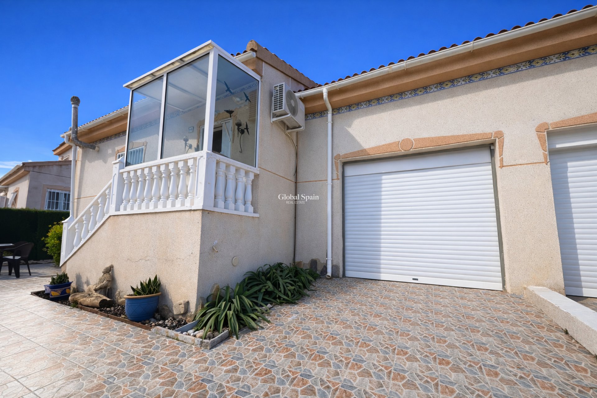 Revente - MAISON -
ALGORFA - Inland