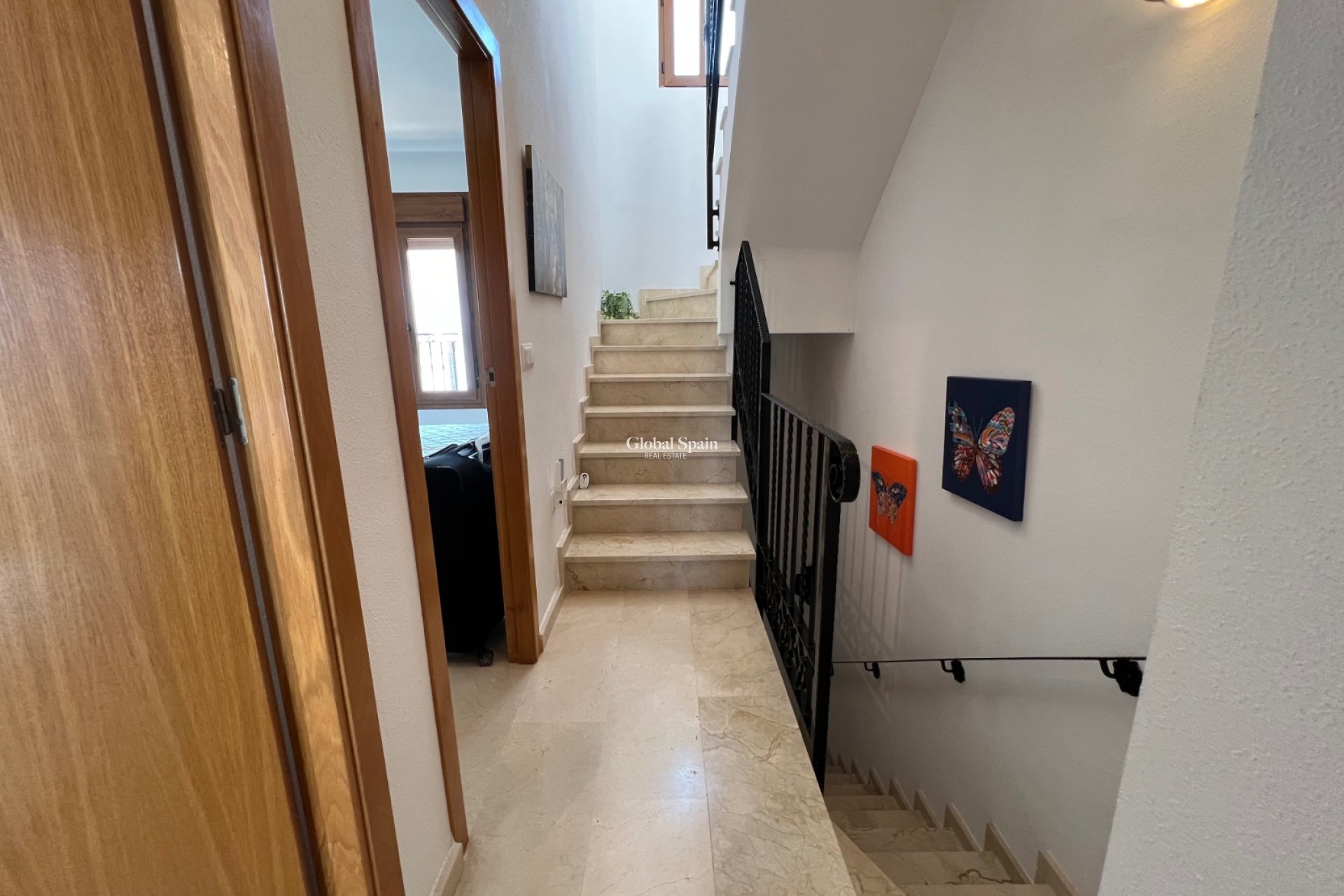 Revente - MAISON -
ALGORFA - Inland