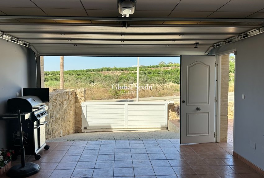 Revente - MAISON -
ALGORFA - Inland