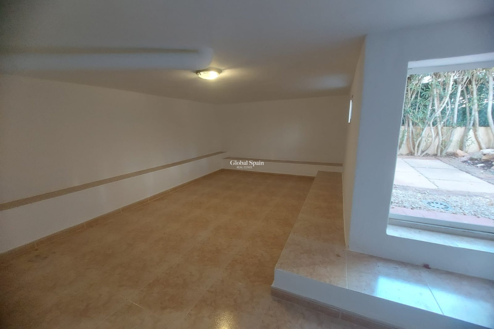 Revente - Maison -
ALGORFA - Montemar