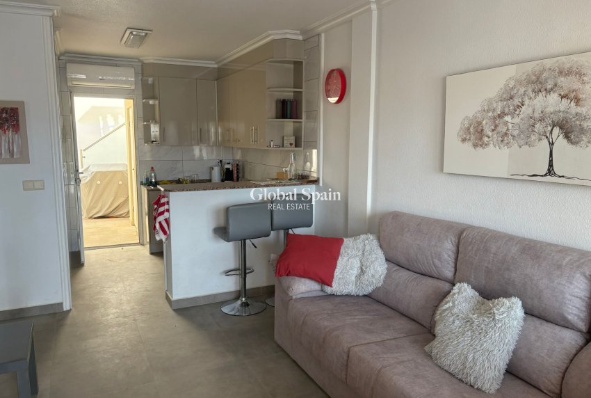 Revente - Maison -
ALGORFA