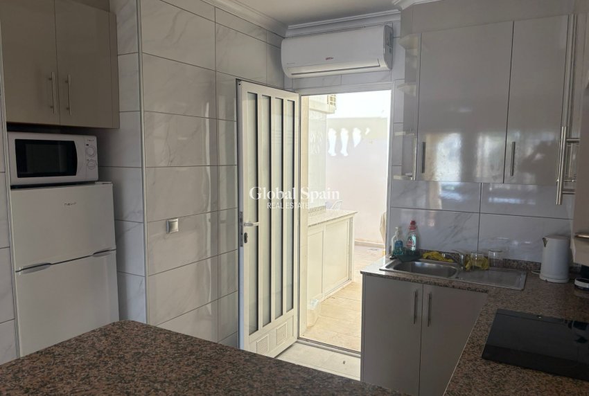 Revente - Maison -
ALGORFA