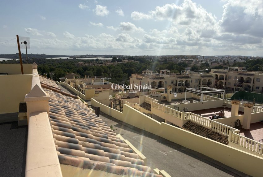 Revente - Maison -
ALGORFA