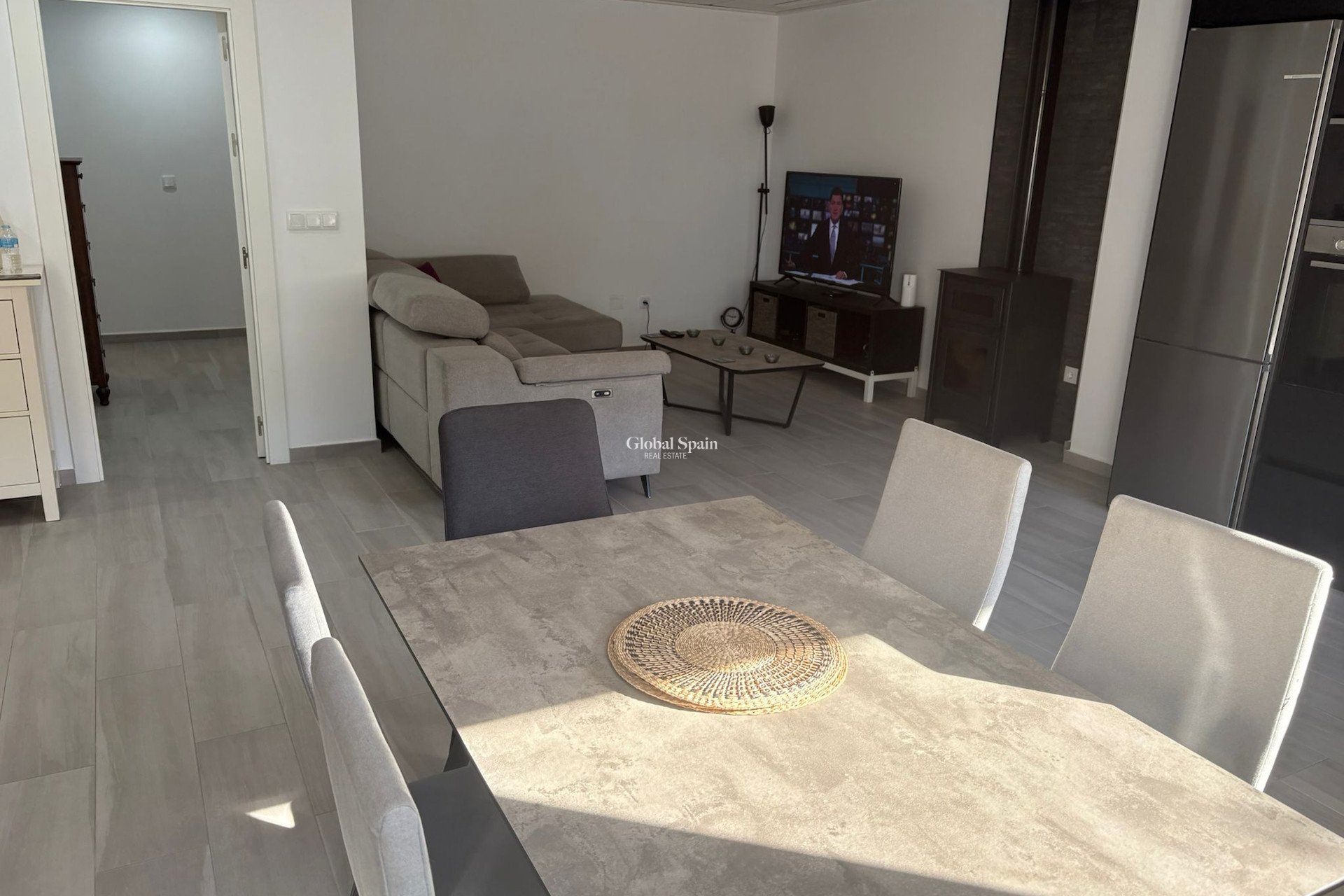 Revente - Maison -
ALGORFA