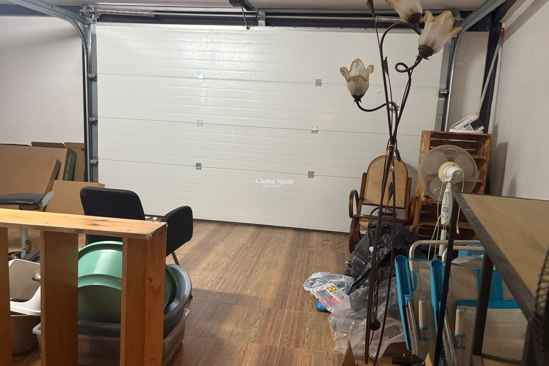 Revente - Maison -
ALGORFA