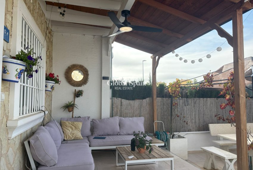 Revente - MAISON -
ALGORFA