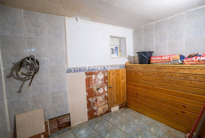 Revente - MAISON -
ALGORFA