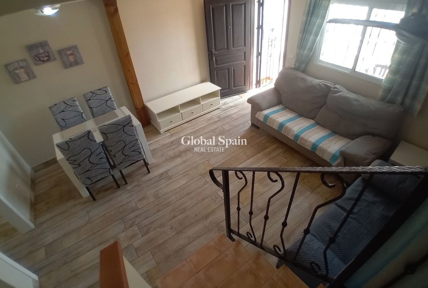 Revente - Maison -
ALGORFA