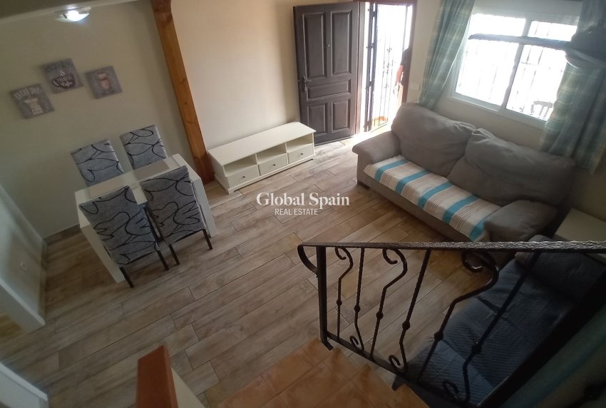 Revente - Maison -
ALGORFA