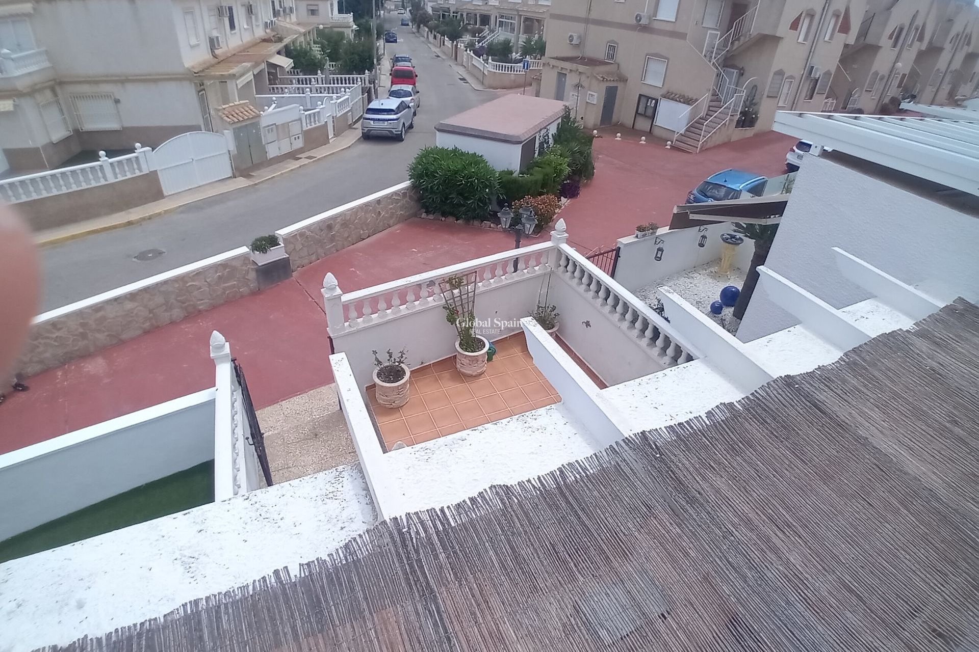 Revente - Maison -
ALGORFA